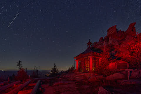 Gemeinde Neureichenau Landkreis Freyung-Grafenau Dreisesselberg Bischof Neumann Kapelle Lightpainting (Dirschl Johann) Deutschland FRG